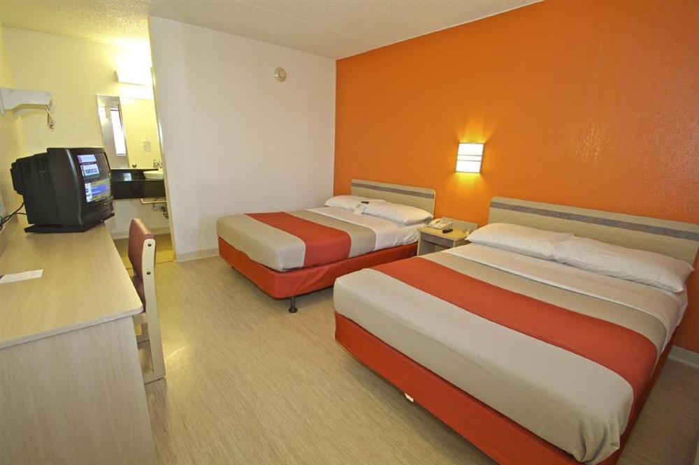 Motel 6 Chicago Southwest - Aurora Zimmer foto